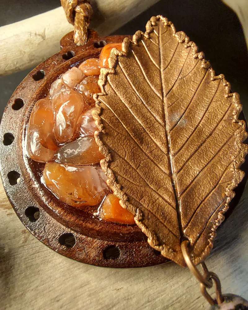 Кулон с сердоликом
