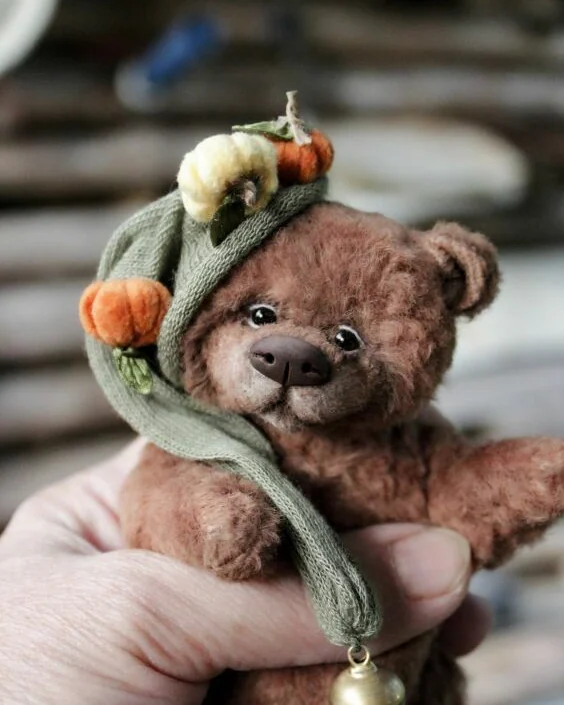 Кум Тыква. Коллекционный мишка тедди (коричневый)