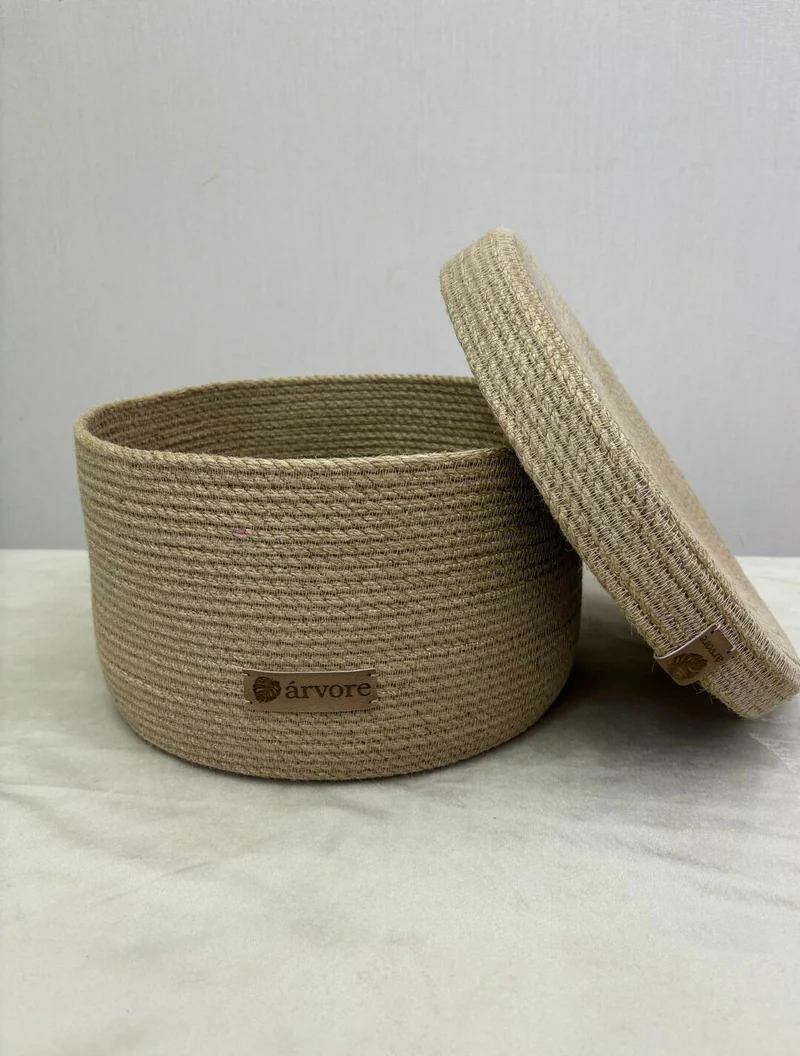 Корзина из джута