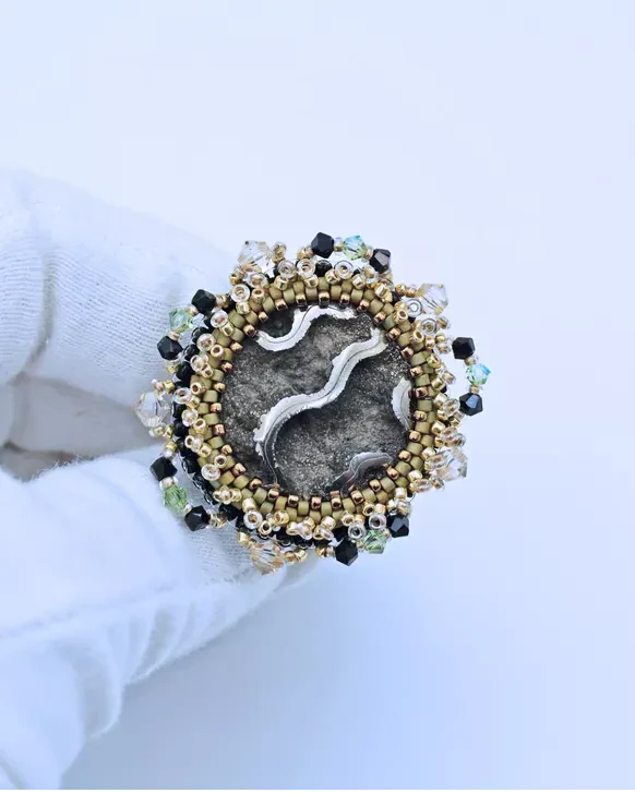 Авторское кольцо с пиритом и Swarovski