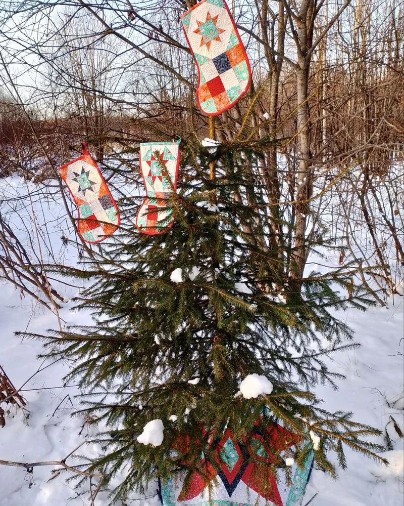 Рождественский сапожок. — Сапожок.