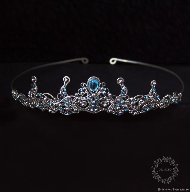 Корона с камнями голубой кварц "Ice crown"