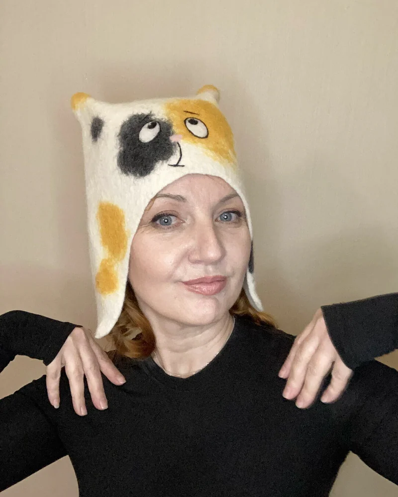 Шапка валяная Кот