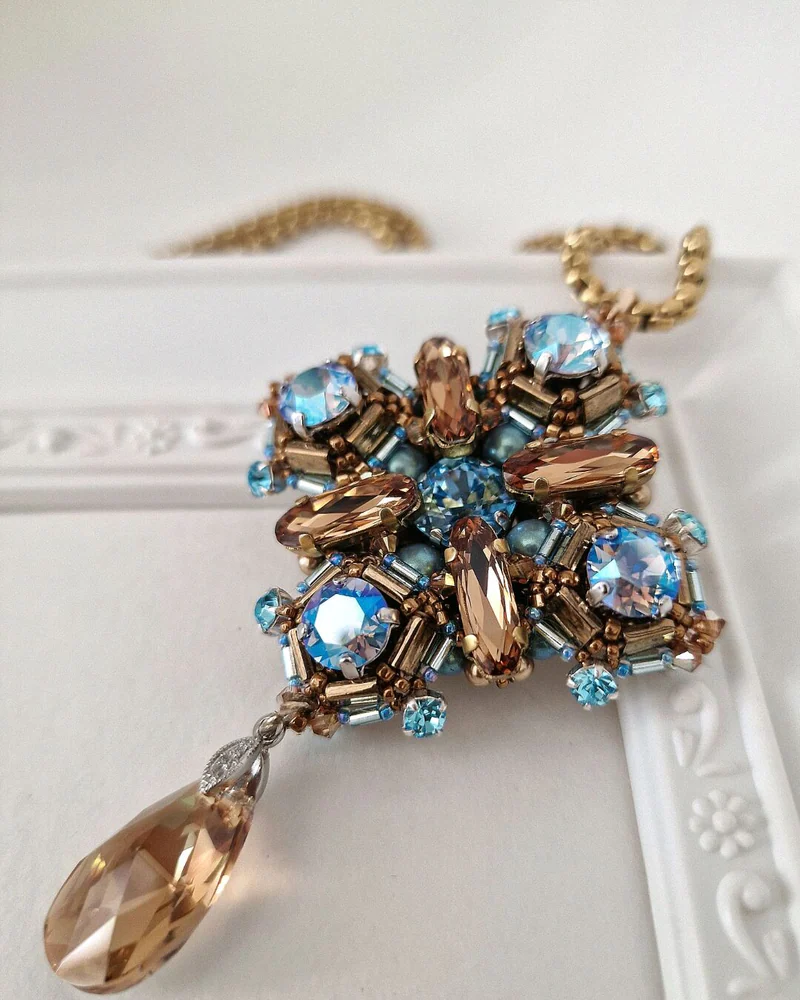 Кулон «Геометрия» с кристаллами Swarovski