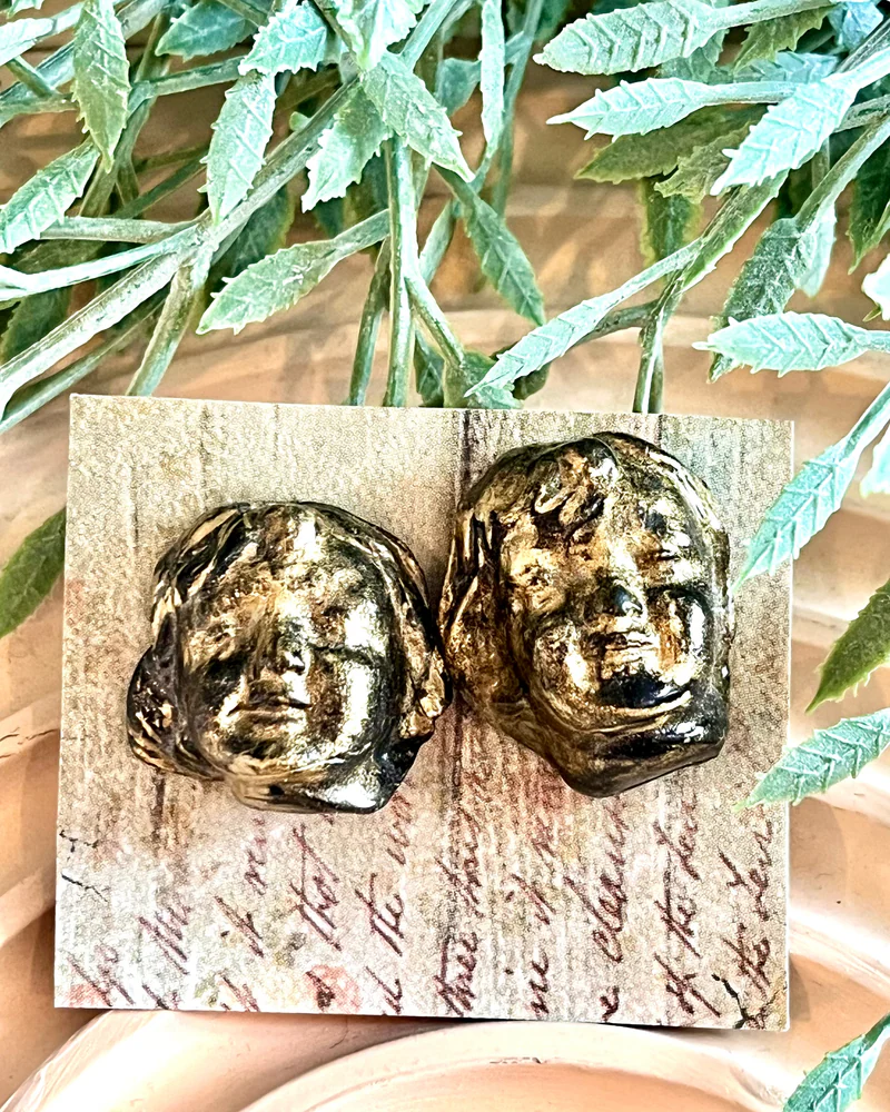 Куколка в золотом 2