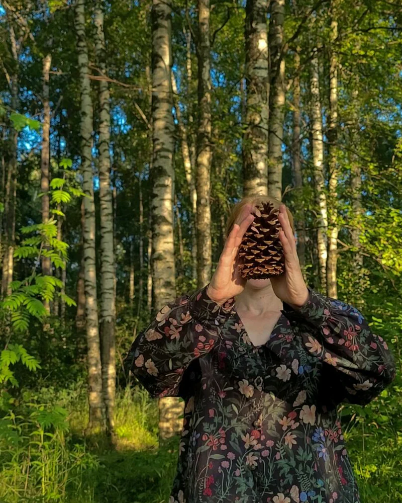 Блузка хлопковая «Лето», чёрная с цветочным рисунком