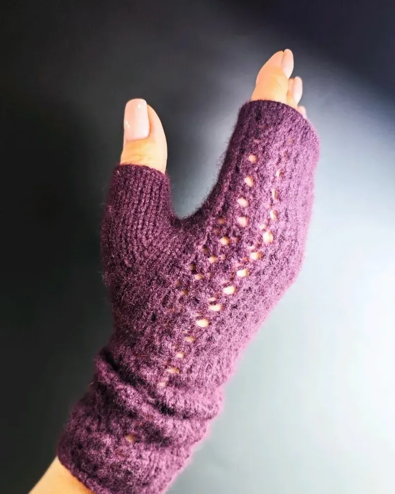 Митенки вязаные из кашемира — Сливовые 2 — Сливовые 2