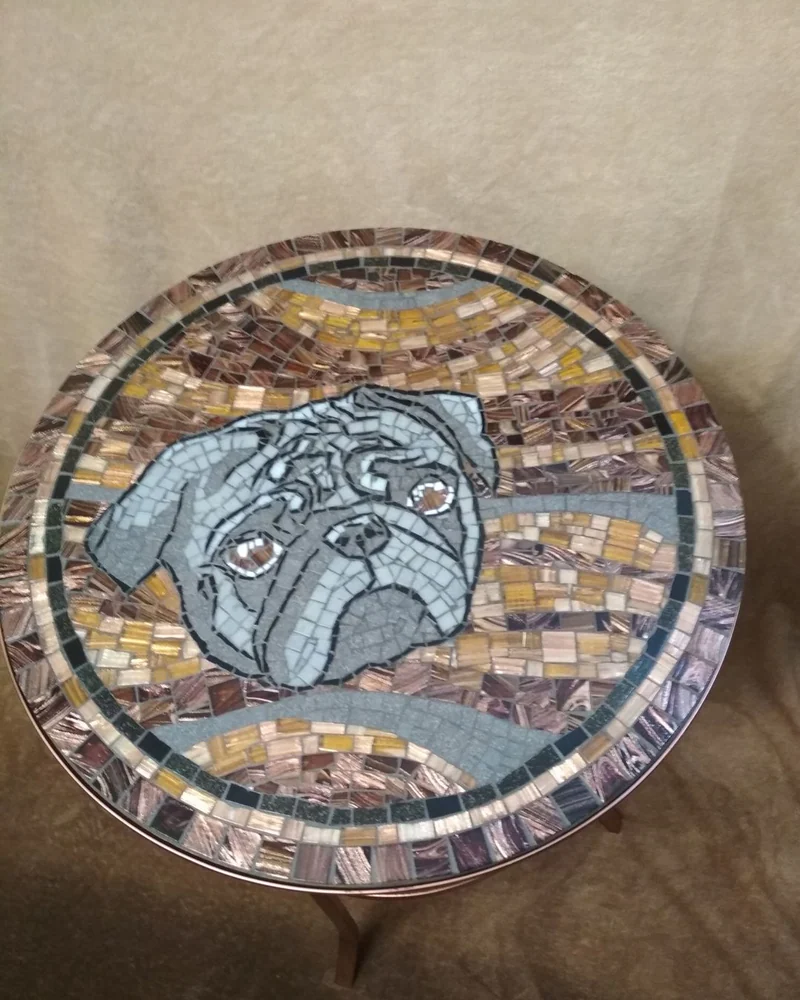 Кофейный столик с мозаикой, бульдог