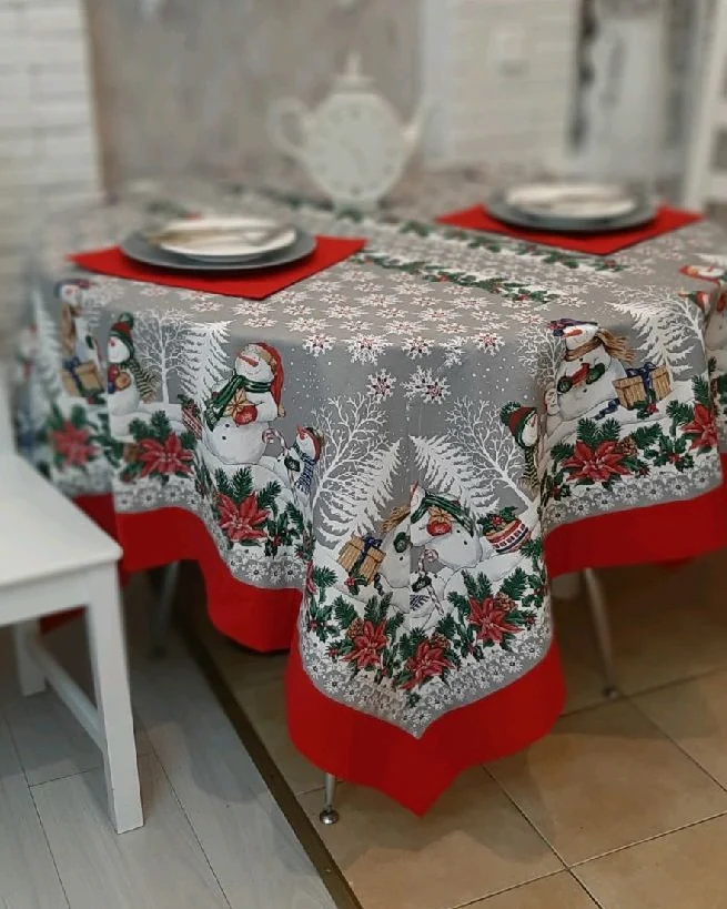 Новогодняя скатерть, салфетки, передник