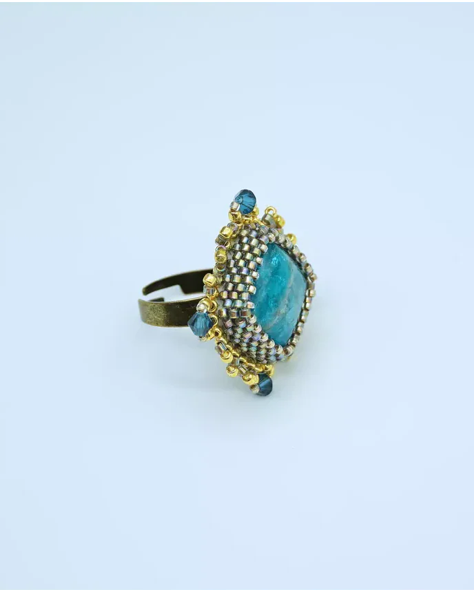 Кольцо с апатитом и Swarovski