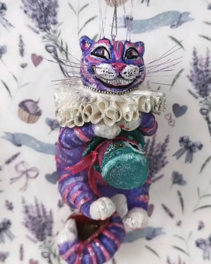 Ватная игрушка «Чеширский кот» — Высота 15 см
