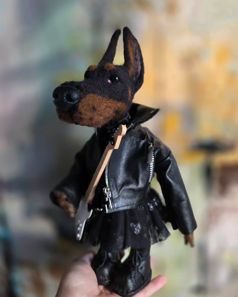 Доберман. Интерьерная игрушка из шерсти — Доберман