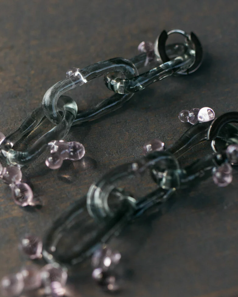 Серьги из стекла