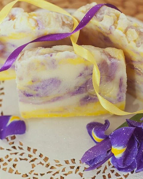 Мыло кусковое Весенние первоцветы Подарок женщине