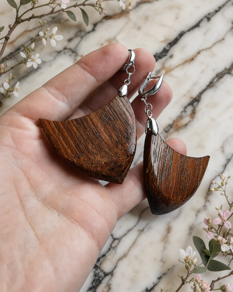 Серьги из мербау