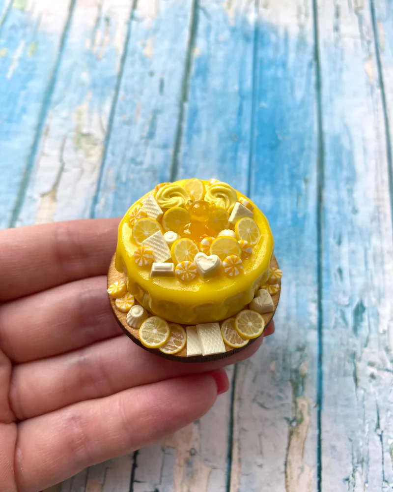 Миниатюрный торт «Цитрусовая нежность 🍋» Кукольная миниатюра