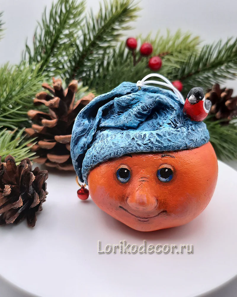 Ёлочная игрушка «МАНДАРИНКА СО СНЕГИРЕМ»