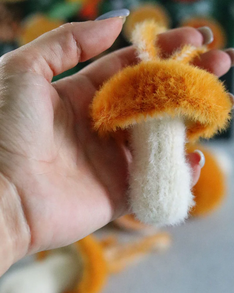 Новогодний декор, Ёлочная игрушка гриб из эко меха — Белый
