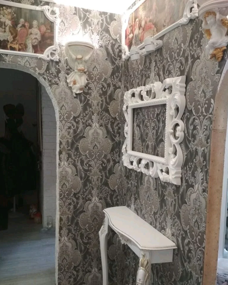 Зеркало настенное в резной раме (белый) — Основной