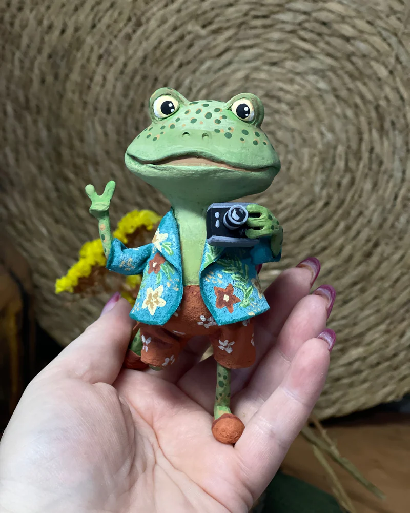 Лягушонок фотограф