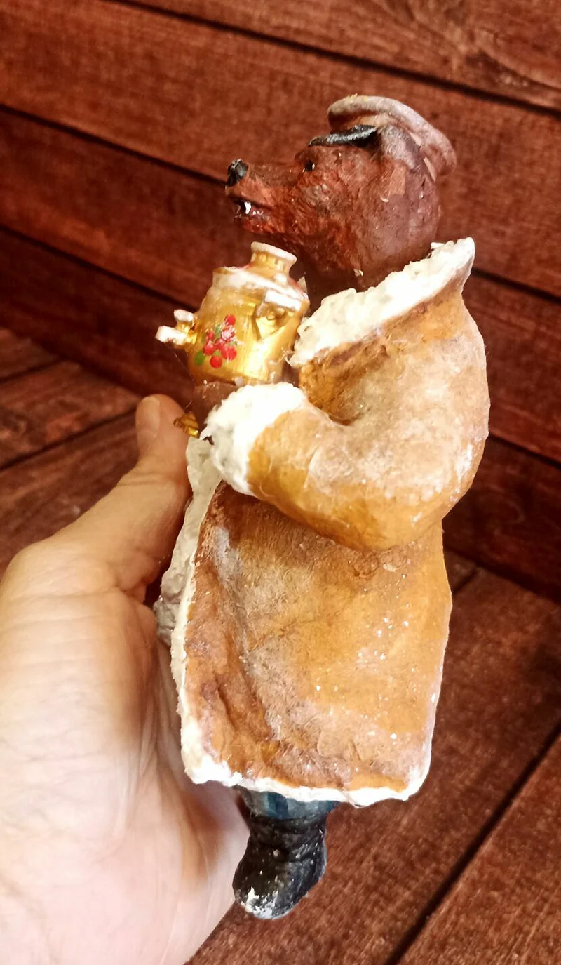 Медведь с самоваром