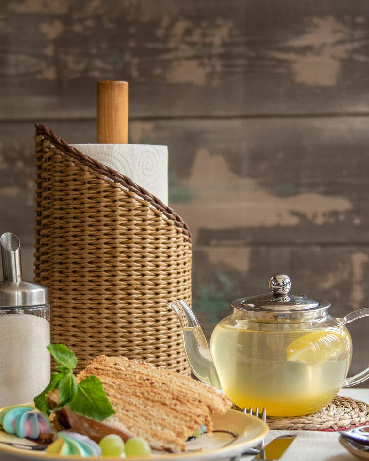 Держатель для кухонных рулонов ручной работы
