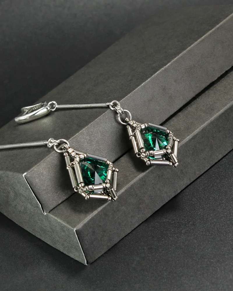 Стильные серьги "Urban emerald" — Основной