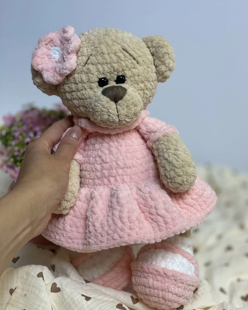 Вязаный мишка амигуруми