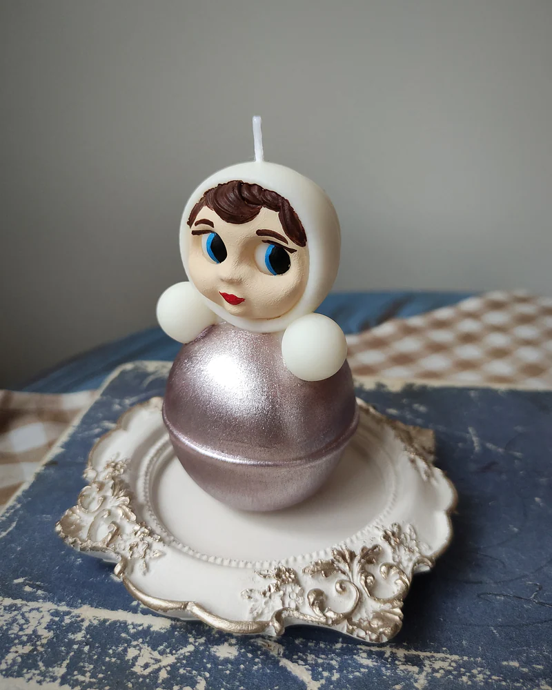 Свеча Неваляшка