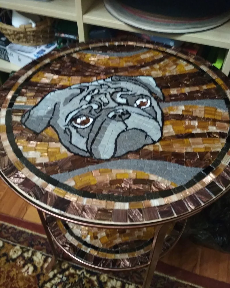 Кофейный столик с мозаикой, бульдог