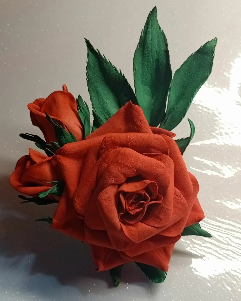 Брошь КРАСНАЯ РОЗА из ФОАМИРАНА