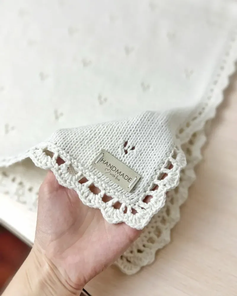 Детский плед на выписку и крестины 85×85 см — Белый