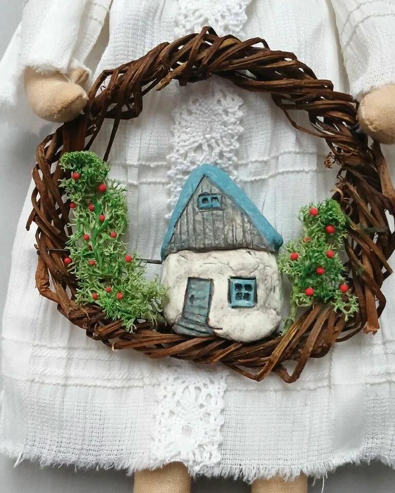 Ангел с домиком, авторская интерьерная кукла