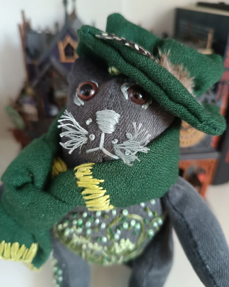 Интерьерная игрушка Кот-эстет — кот игрушка