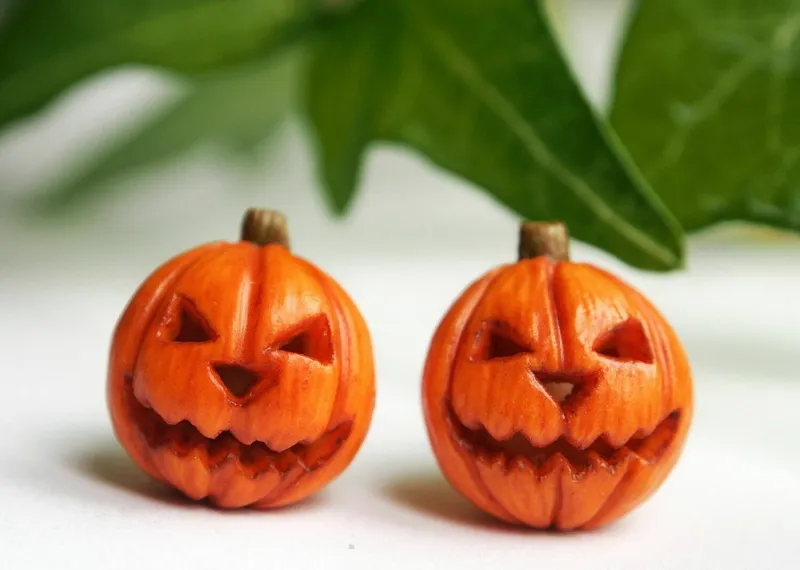 Серьги-гвоздики Jack-o’-lantern
