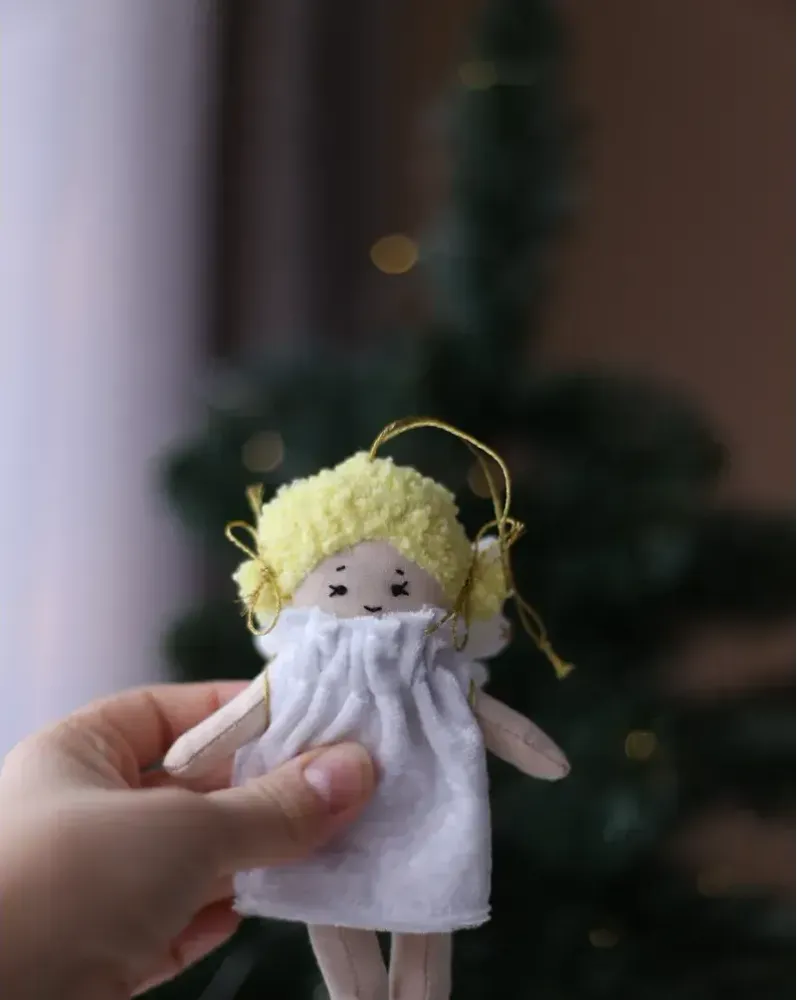 Ёлочная игрушка «Ангелок» из ткани, белый — Основной