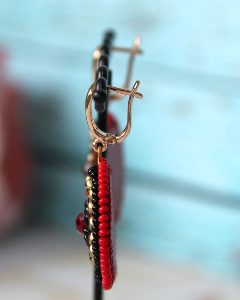Серьги из бисера — Дерзкий красный