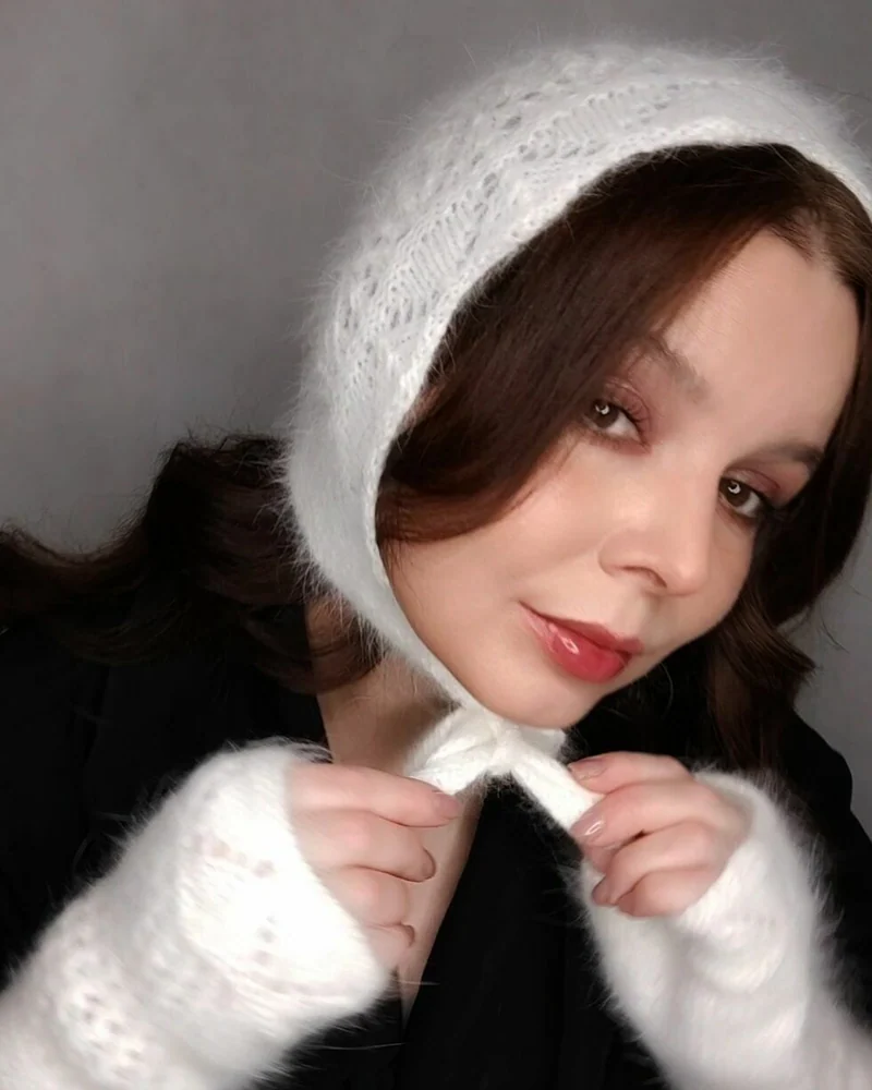 Чепчик белый ажурный из ангоры
