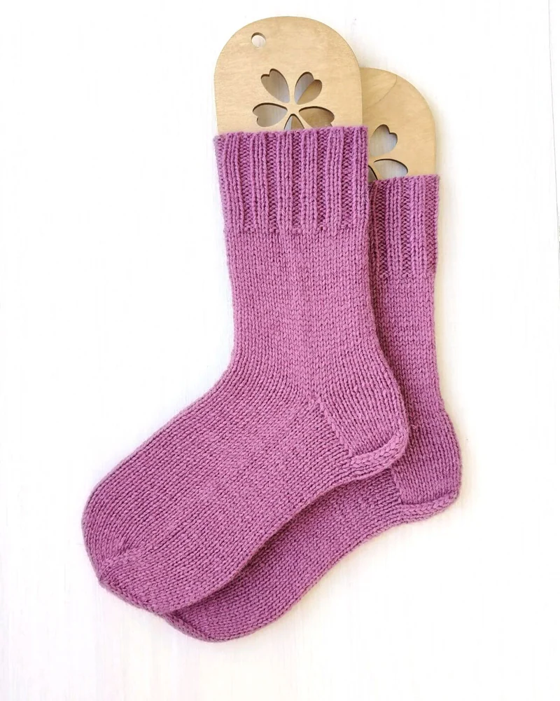 Брусничные розовые вязаные носочки Базовая коллекция RussianSocks — Брусничные носки