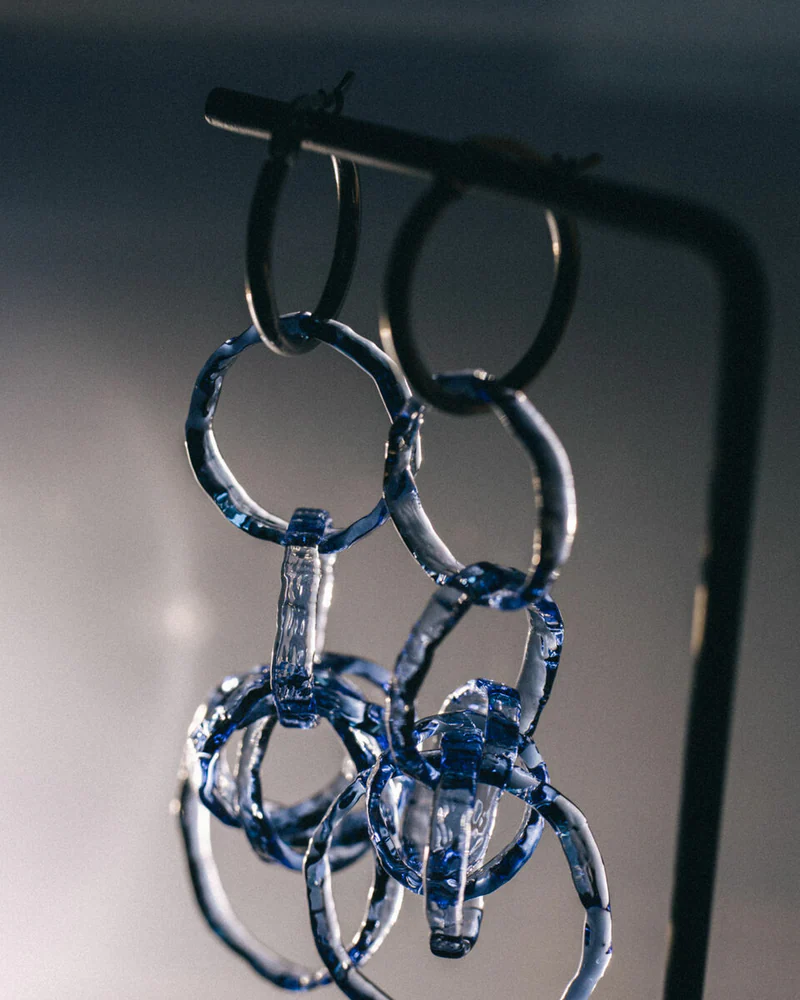 Серьги из стекла