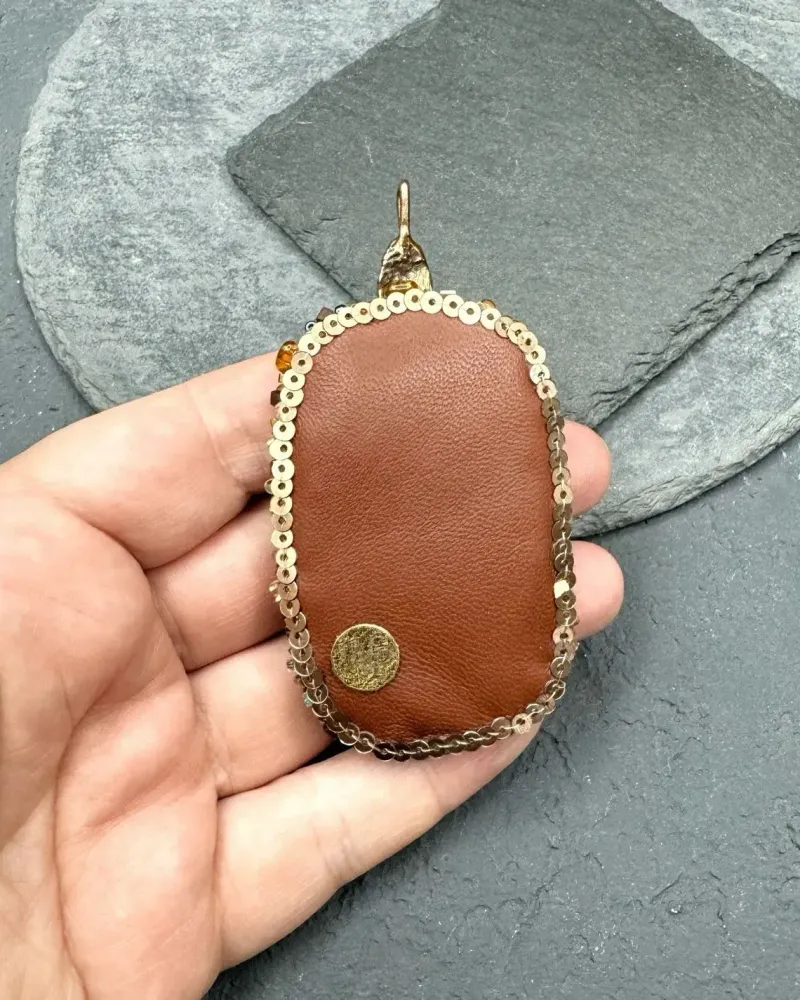 Кулон из натурального камня лаковая миниатюра Рыбы