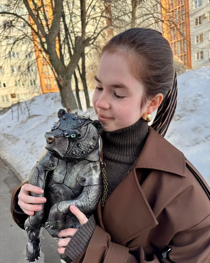 Сумка-рюкзак «Медведь» из натуральной кожи, коричневая