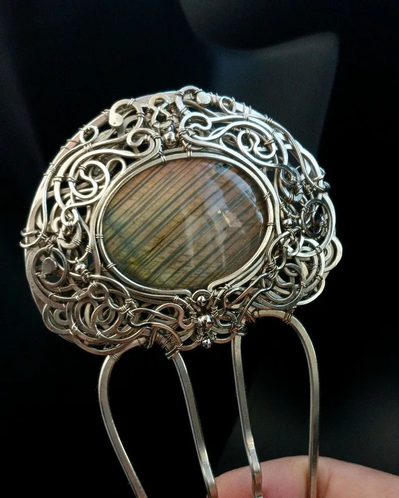Гребень для волос с камнем лабрадорит "Antique mirror" — многоцветный — Лабрадорит