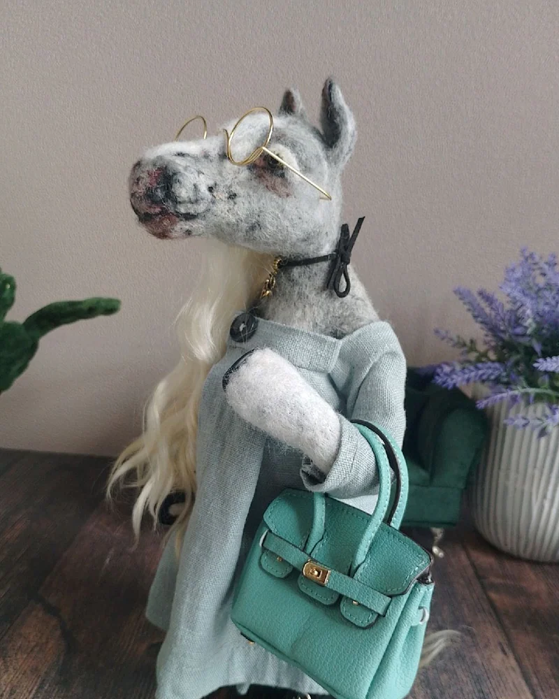 Лошадка Маруся. Игрушка из шерсти