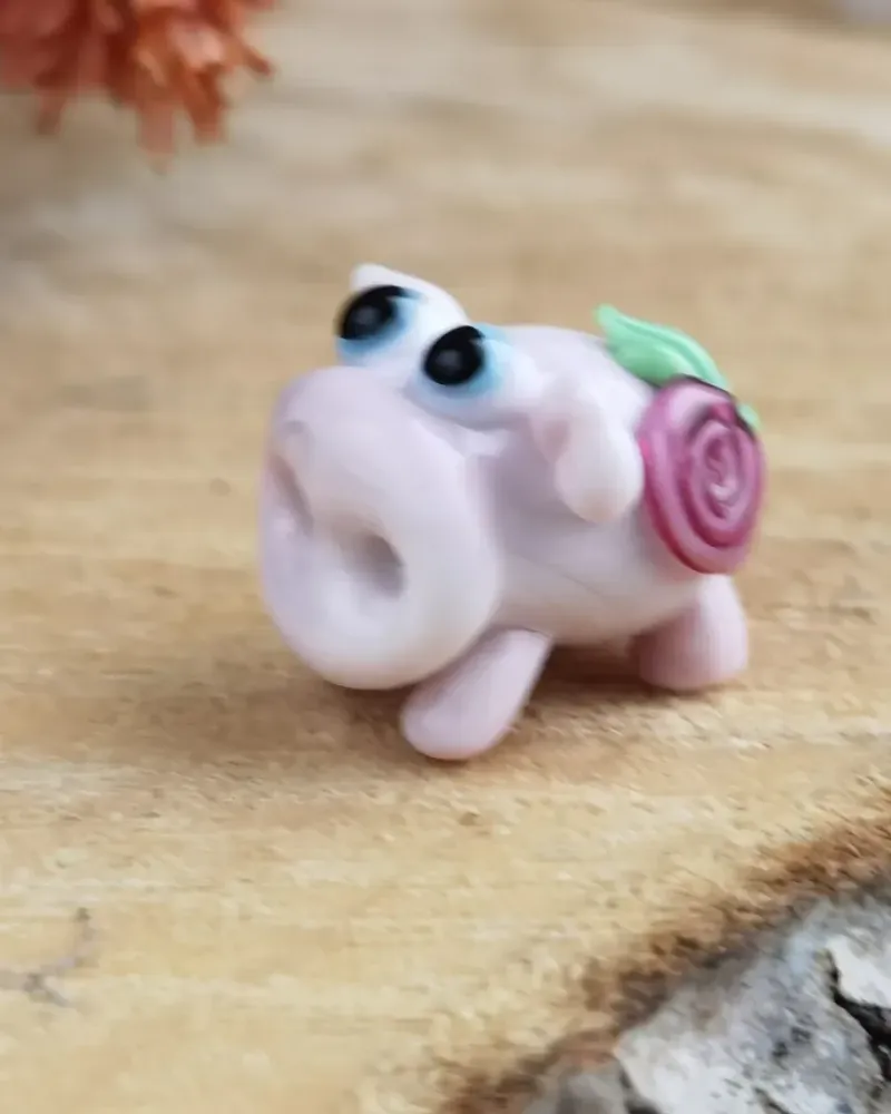 Стеклянная фигурка «Свинка» — Пара, Розочка