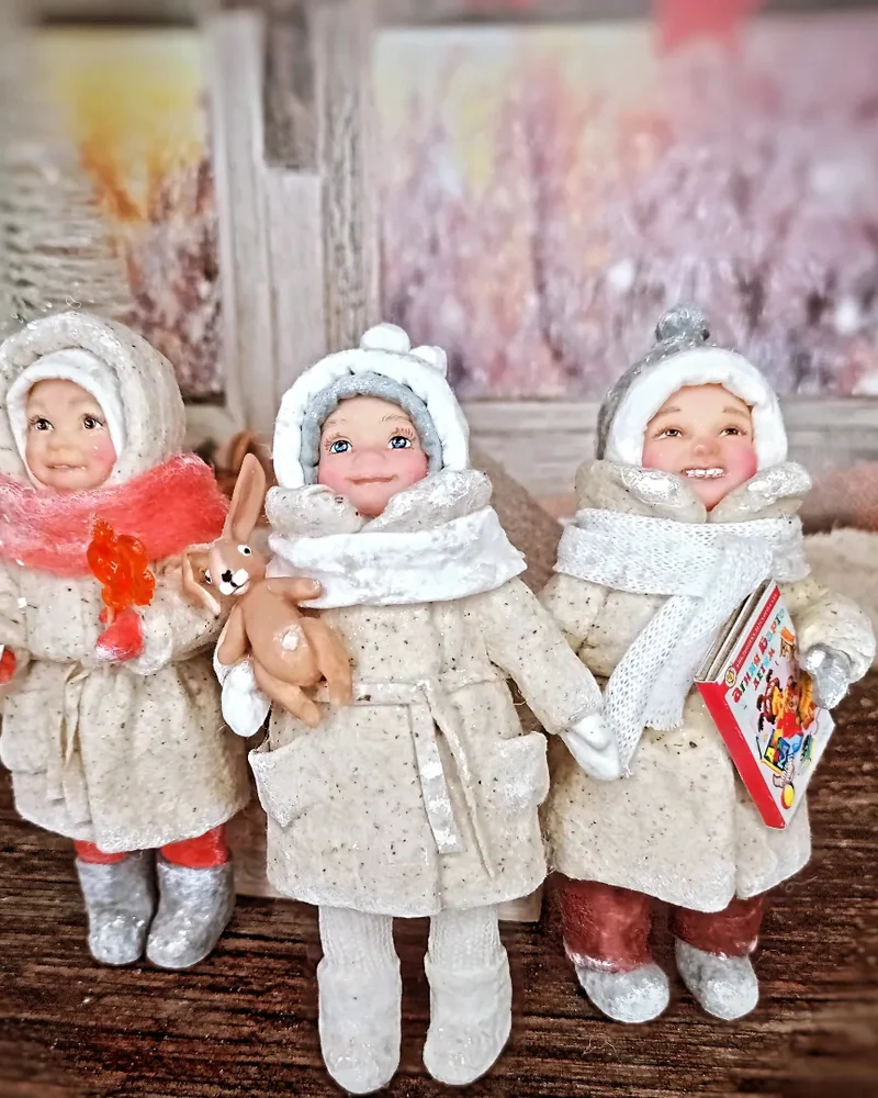 Ватная игрушка "Дети на празднике"