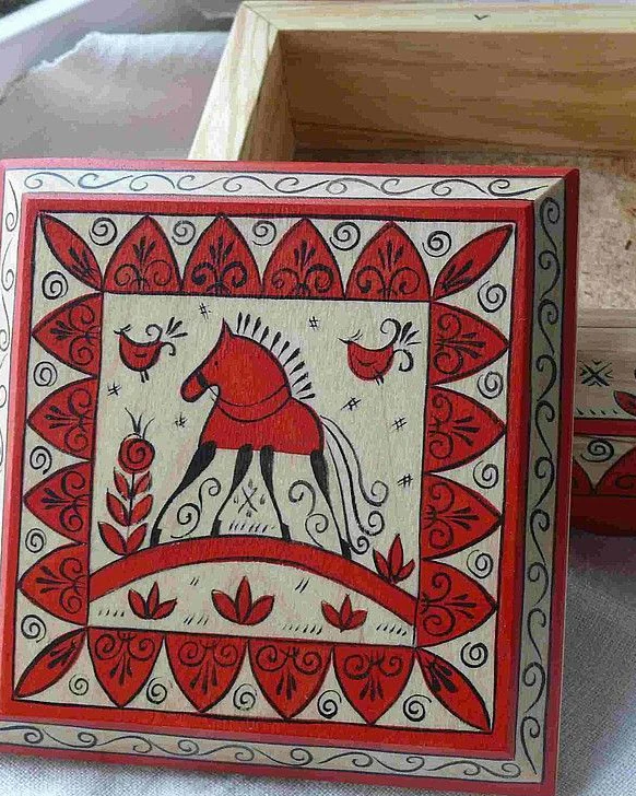 Шкатулка для украшений