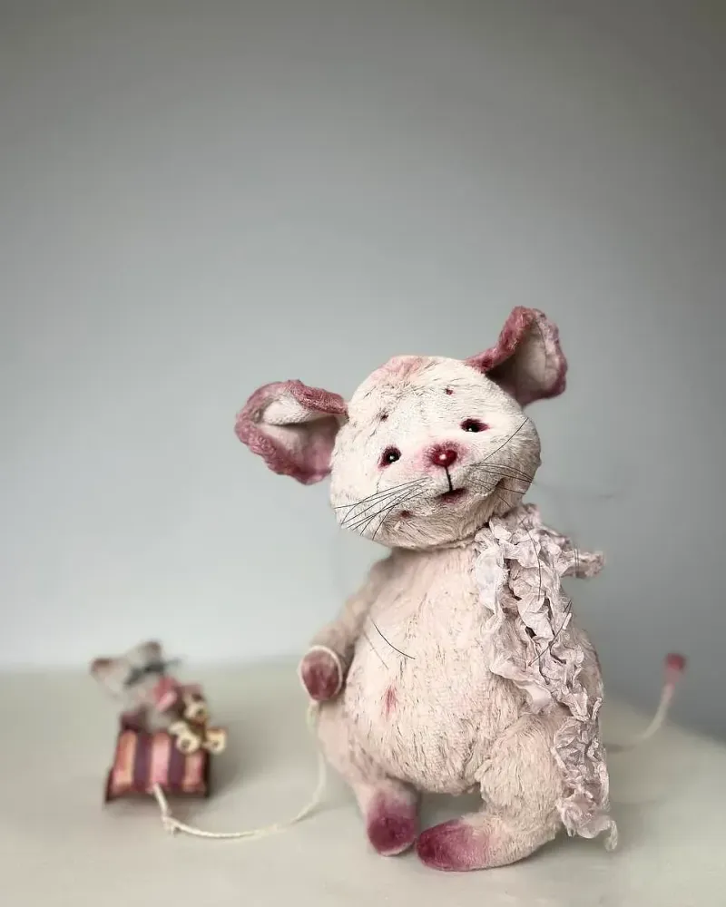 Мышонок и котик — Основной