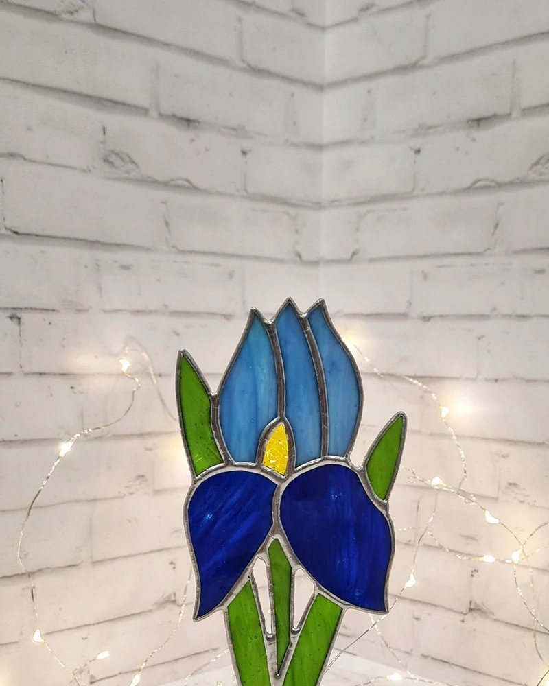 Витражный Ирис (на подставке)