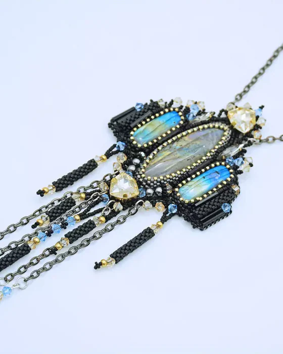 Авторский кулон ручной работы с лабрадорами и Swarovski